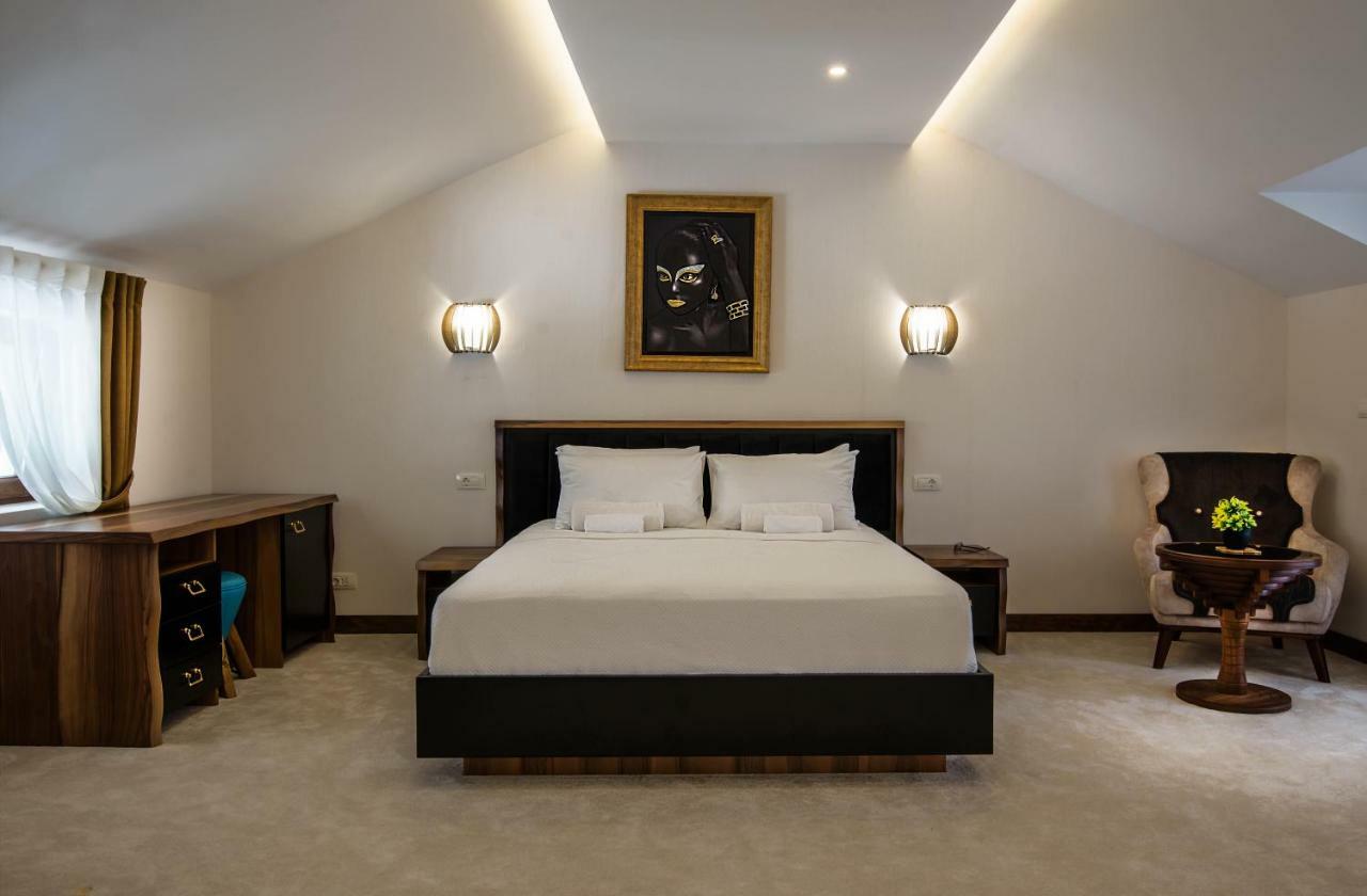 Waikiki Apartments Тиват Экстерьер фото