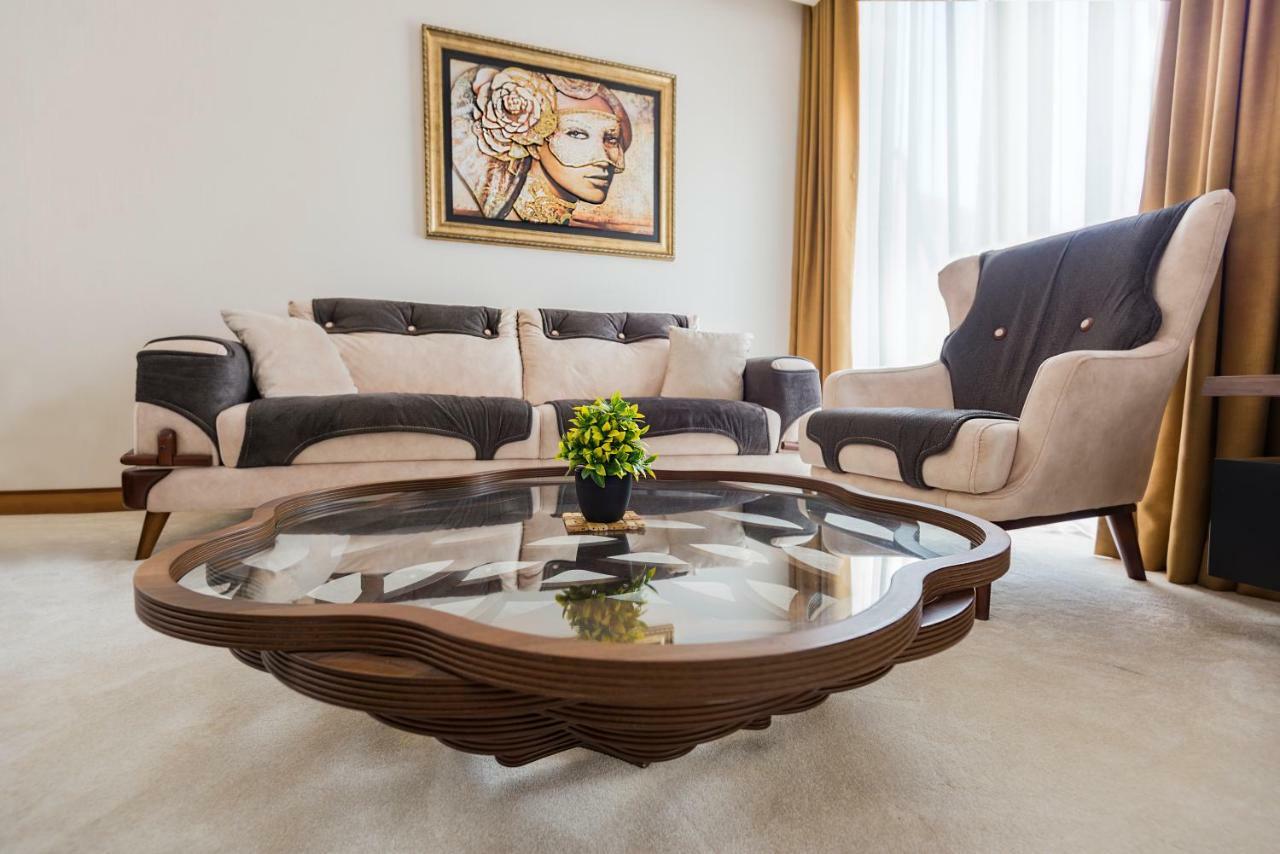 Waikiki Apartments Тиват Экстерьер фото