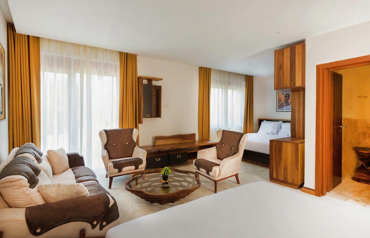 Waikiki Apartments Тиват Экстерьер фото