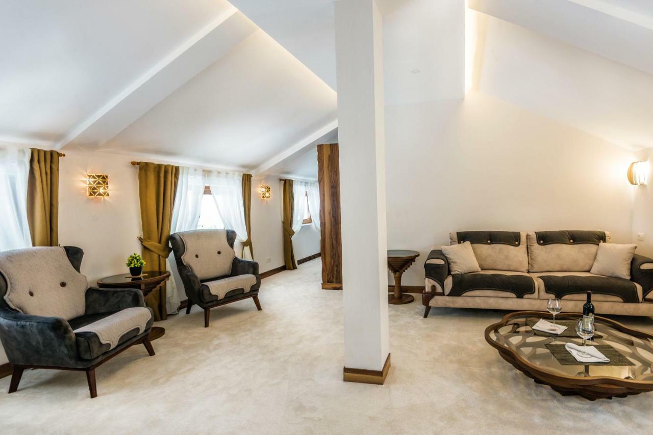 Waikiki Apartments Тиват Номер фото