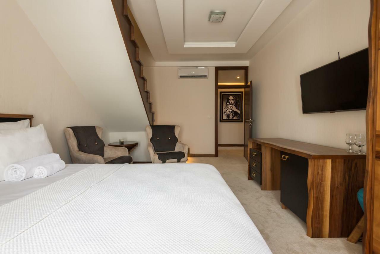 Waikiki Apartments Тиват Экстерьер фото